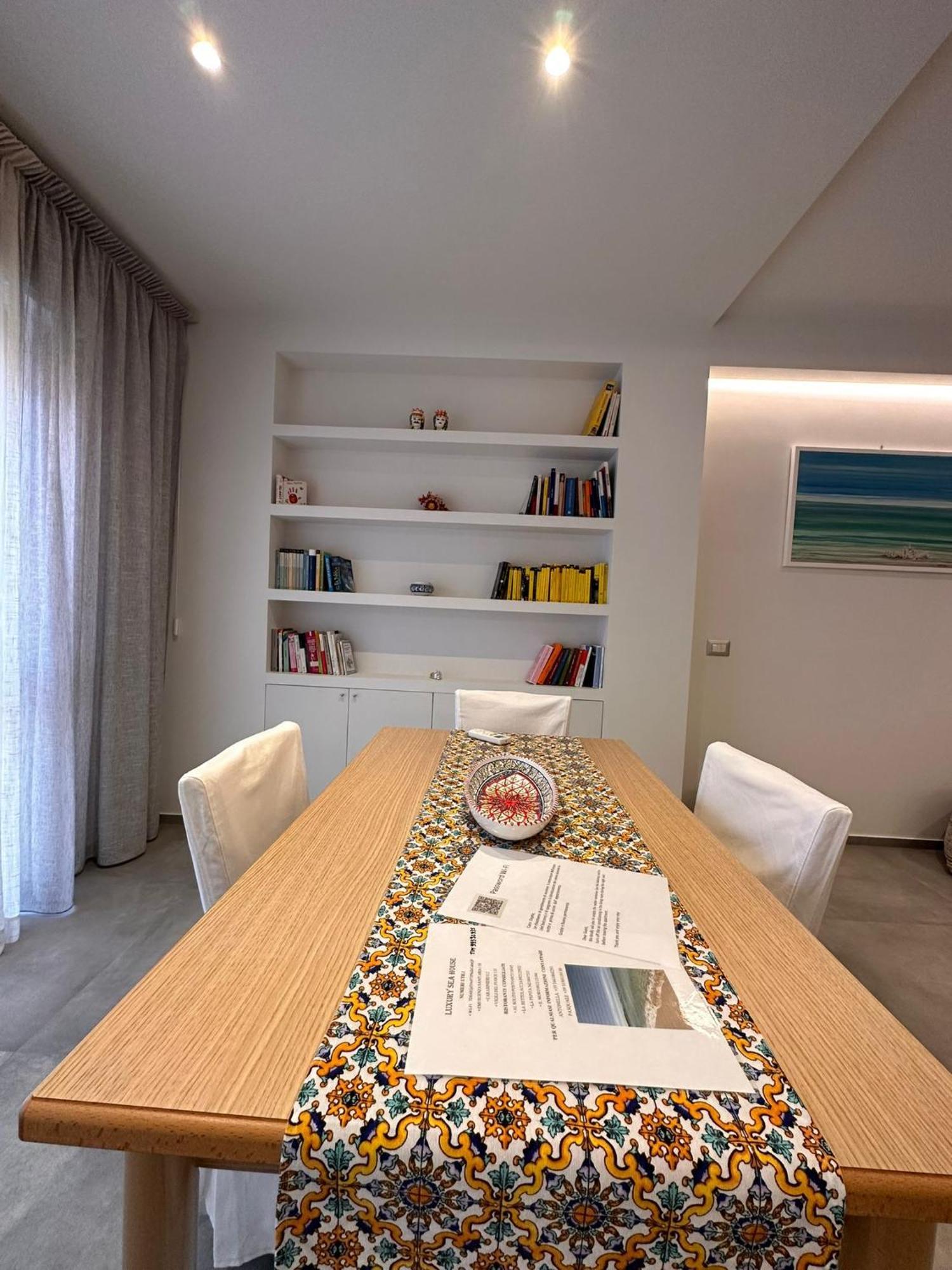 트라파니 Luxury Sea House 아파트 외부 사진
